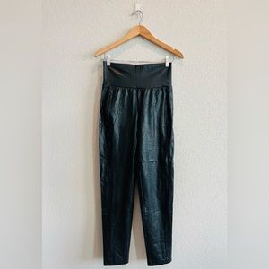 High Waisted Faux Leather Pant Size S